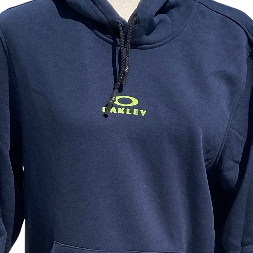 Men's Blue Oakley Kangaroo Pocket Neon Green Logo Casual Classic Comfy Hoodie - Picture 3 of 12